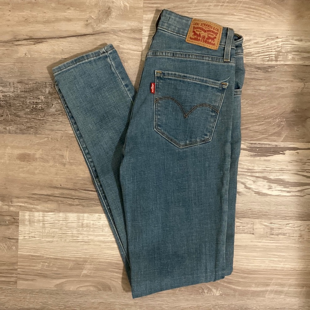 721 Levi’s Jeans